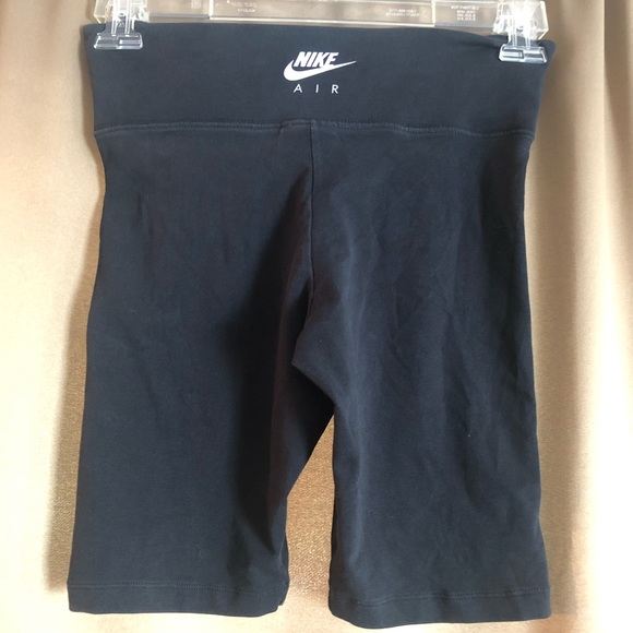 Nike Air Athletic Workout Shorts - Picture 5 of 10